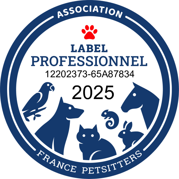 Label professionnel de France Petsitter pour 4 pattes en or